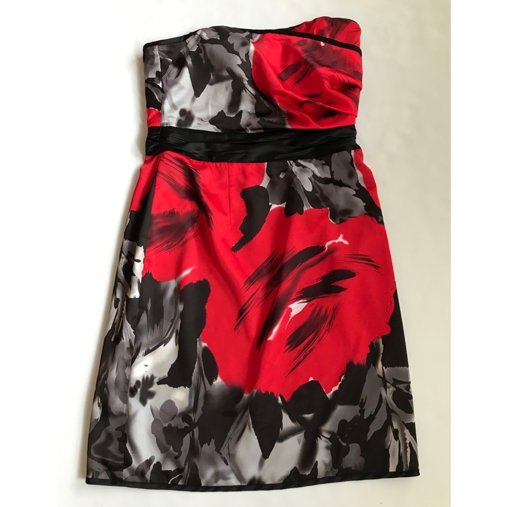 The Limited Strapless Multicolored Dress    Size 6